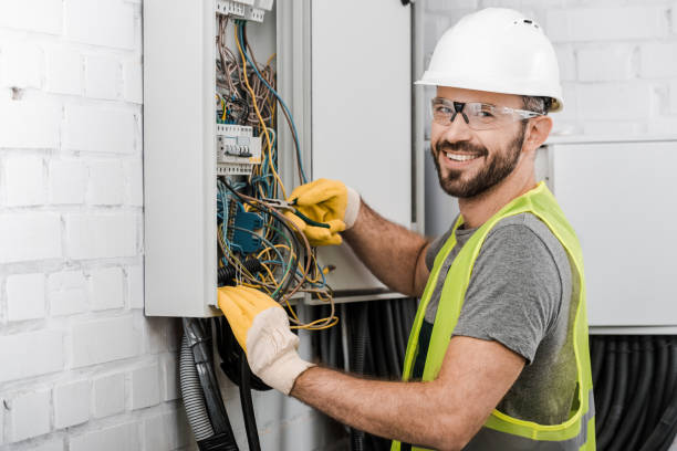 Best Licensed Electrician  in Llano, TX